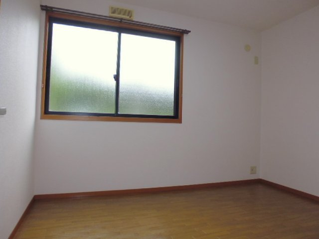 ヴィアーレ中畝Ａの寝室|洋室