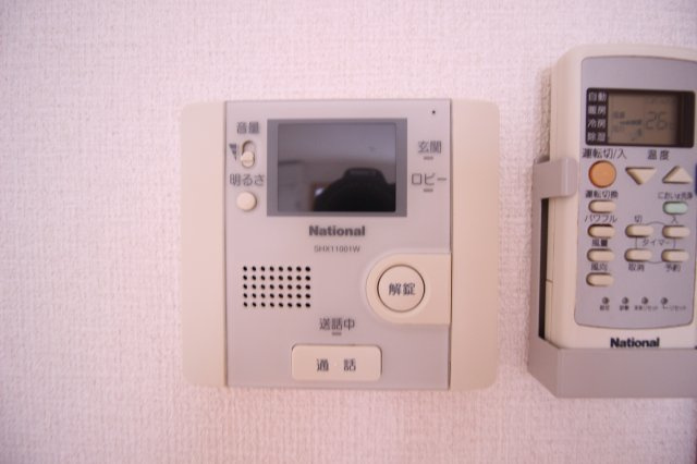 【設備】 | エスペランサ | ☆TVモニター付きインターホン☆