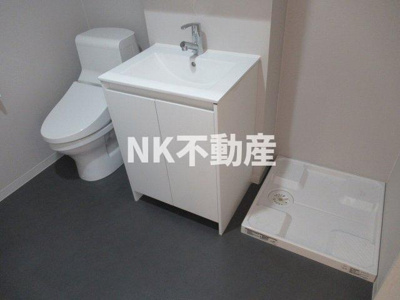 【洗面所】 | Sky Grace花園（スカイグレイスハナゾノ）（河内花園賃貸） | スペースが確保できる洗面所です