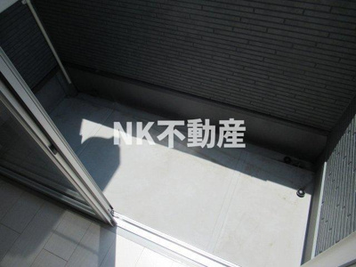 【バルコニー】 | Sky Grace花園（スカイグレイスハナゾノ）（河内花園賃貸） | 陽当たり良好なバルコニーです