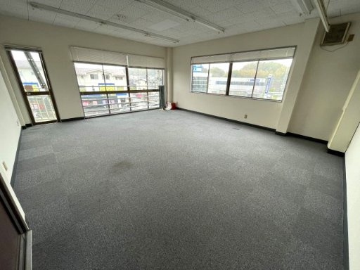 高山ビルの内装|3F
