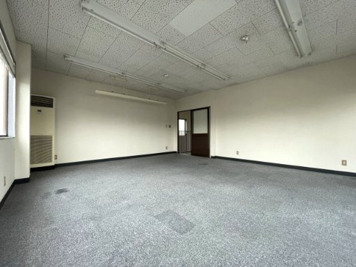 高山ビルの内装|3F