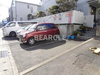 【駐車場】 | ヌーベル上花山 | 駐車場があるので、車を買う予定の方も安心です