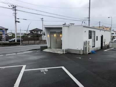 【駐車場】 | 鴨島店舗