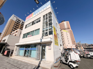 大清ビルの外観