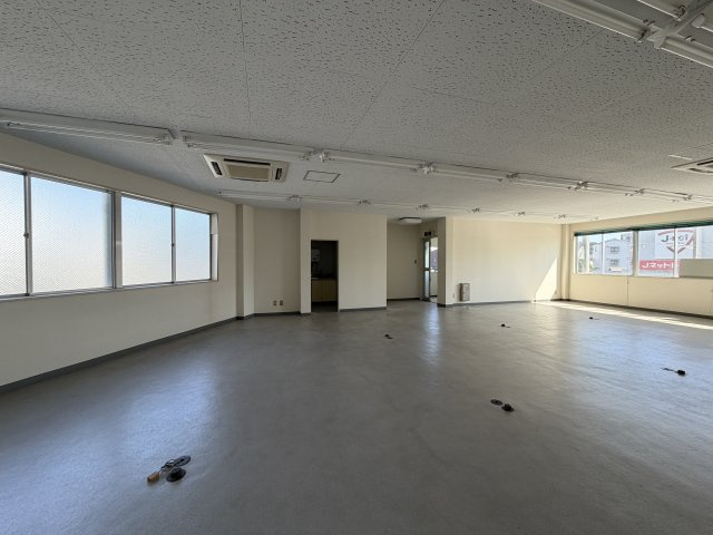 大清ビルの内装