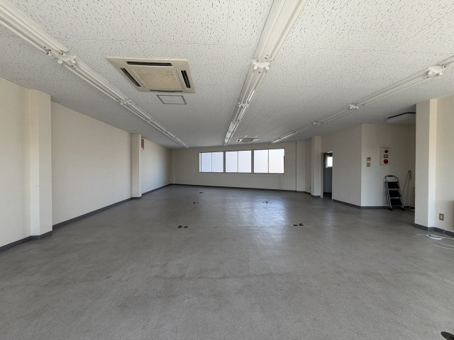 大清ビルの内装