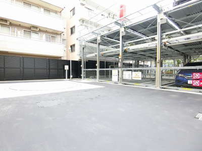 【駐車場】 | 【新築】ザ・パークハウス　町田テラス | いつでも目の届く敷地内に駐車場があります♪お車をお持ちのファミリーさんにオススメです☆