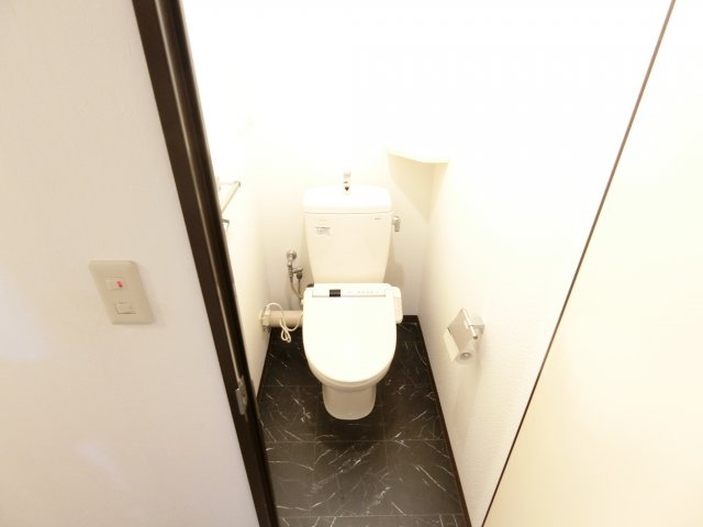 ライオンズマンション大阪狭山壱番館のトイレ