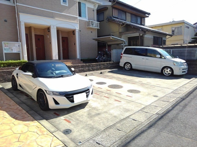 【駐車場】 | メゾンラフレシール