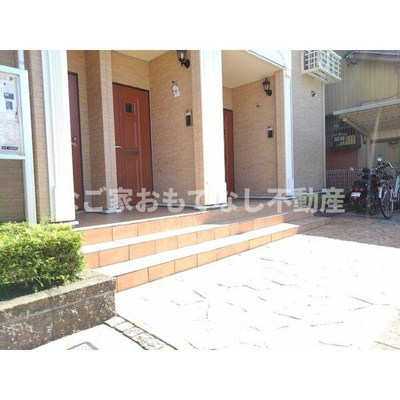 【エントランス】 | メゾンラフレシール