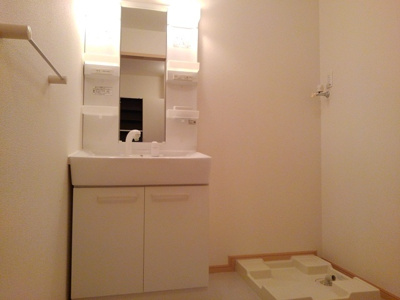 【洗面所】 | メゾンラフレシール | 同型タイプ