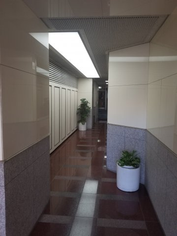 赤坂江戸清ビルのエントランス