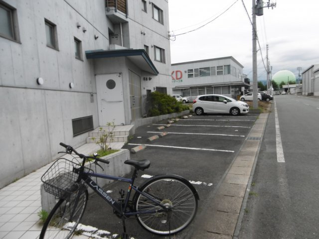 シエルピアの駐車場