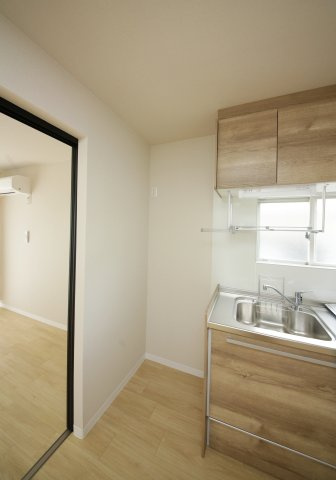 レオハイムの洋室