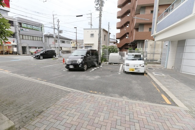 【駐車場】 | グランドライフ北之坊