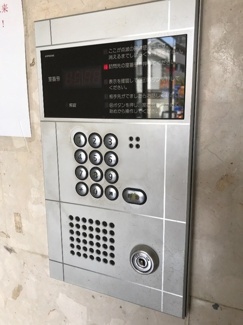 【エントランス】 | オートロック
