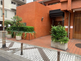 【エントランス】