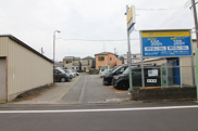 上ノ島町2丁目33駐車場の画像