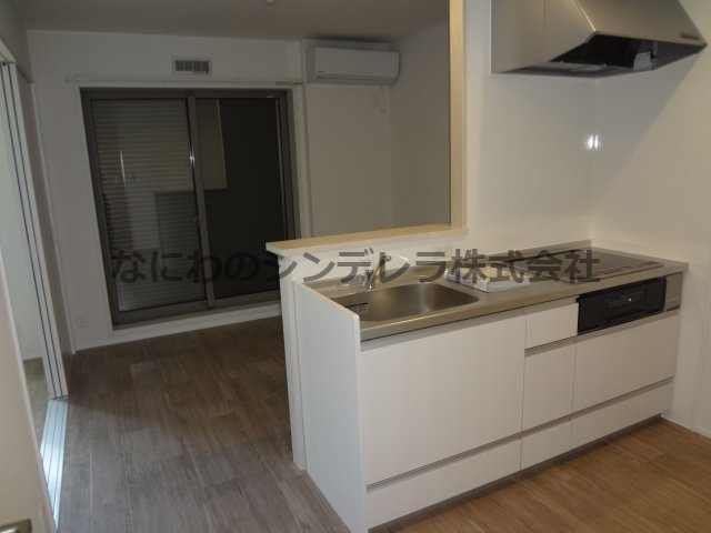 | Pure Court Abix