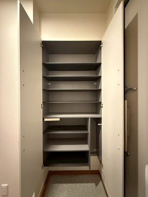 【玄関】 | ベルグリーン | シューズボックスがあるので靴が散らからずいつでも玄関すっきり♪お客様もスムーズにお出迎えできますね♪