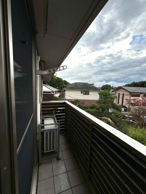 【バルコニー】 | ベルグリーン | バルコニーは南向きです！お洗濯物はお昼からでも乾きそう♪気分転換をするにも最適です☆