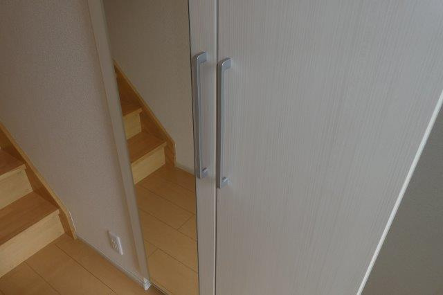 ヌーベルフランの内装|シューズボックス