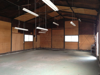 【内装】 | 新吉田町２０１Ｂ貸し工場 | 工場内・天高あり３．９ｍ