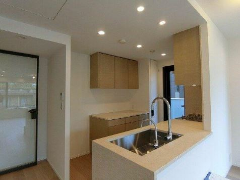 千代田区一番町の賃貸マンションのキッチン