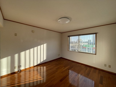  | サンテラスＴＫ