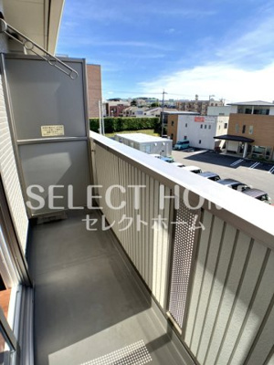 【バルコニー】 | スカイハウス（竜美西） | 開放的で明るい空間を演出してくれるバルコニーです