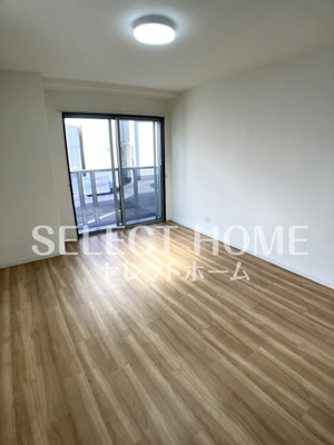 【居間・リビング】 | 第4カネイ本町ビル | こちらの居間で趣味の時間をお楽しみください