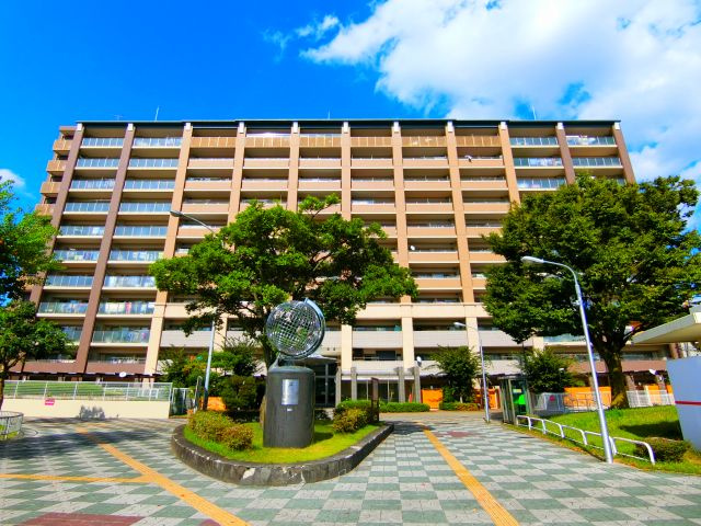 ルナコート富田林