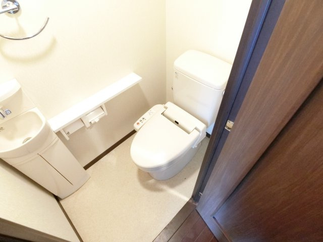 ルナコート富田林のトイレ