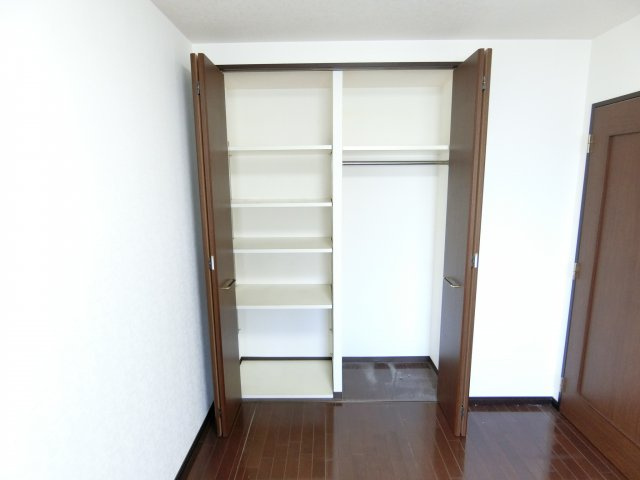 ルナコート富田林の収納