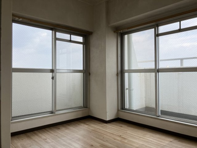 【洋室】 | ロイヤルコーポ野添