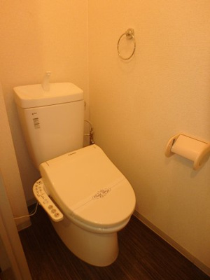 【トイレ】 | コンフォール | 岡山市北区下中野　コンフォール　1K　トイレ