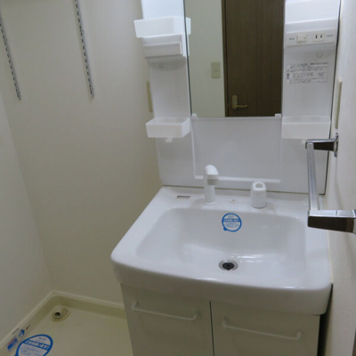 【洗面所】 | リヴィエール園田