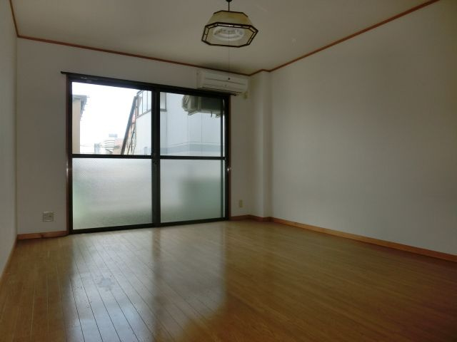 【居間・リビング】 | ドエルシャルマン