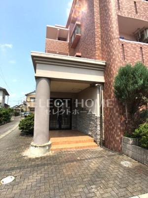 【エントランス】 | ラナ・パラッツォ | 清潔なエントランスです