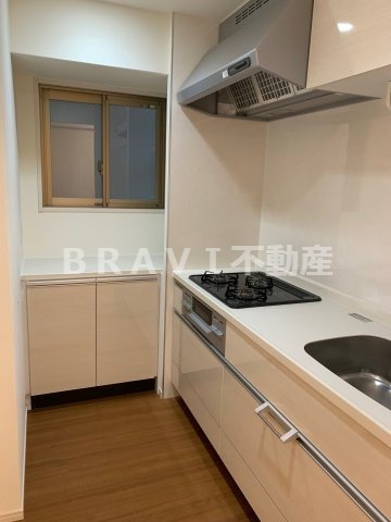 ＪＡＳＰＥＲ御堂筋本町　BRAVI不動産のキッチン|【ジャスパ御堂筋本町】キッチンでお料理をお楽しみください