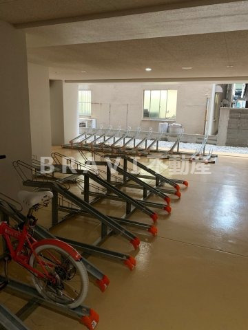 ＪＡＳＰＥＲ御堂筋本町　BRAVI不動産のその他共用部分|【ジャスパ御堂筋本町】敷地内駐輪場