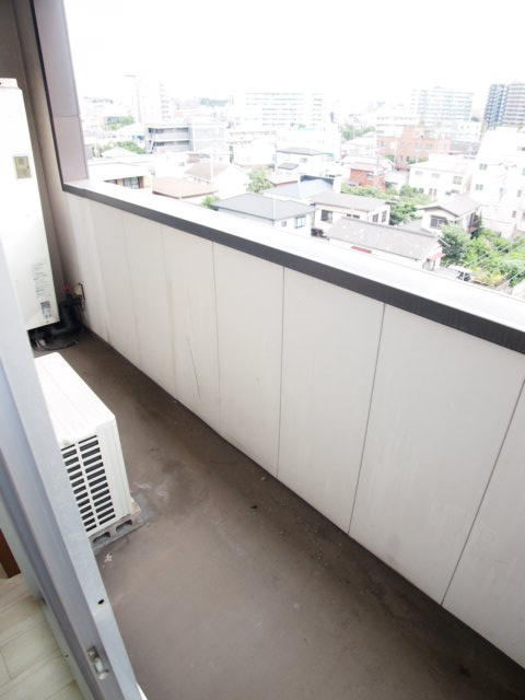 プレステージ千葉のバルコニー