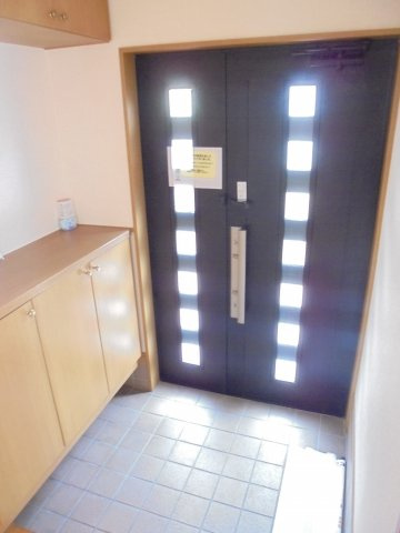 中国分戸建の玄関