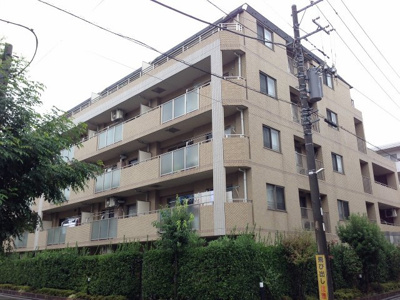 【外観】 | センチュリー武蔵新城 | テラスからの専用庭は広々とした開放的なゆとりの空間♪