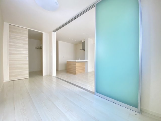 シャーメゾン加賀野の洋室