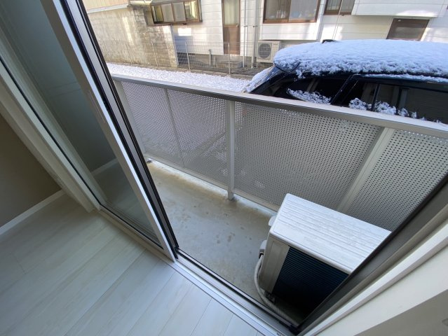 シャーメゾン加賀野のバルコニー