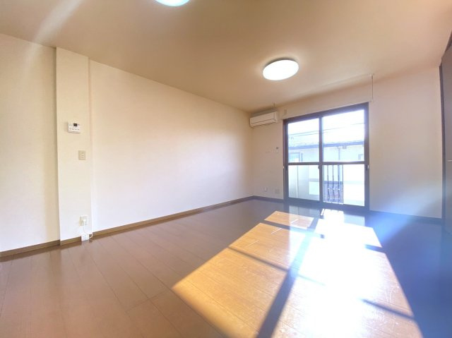 リビングタウン不来方の居間・リビング