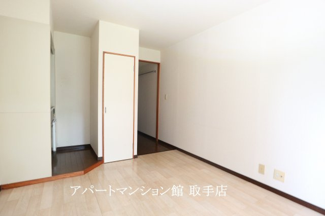 ラフォーレ白山の洋室