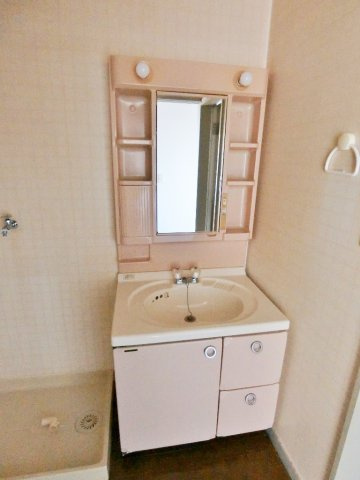 サクラハイツの独立洗面台